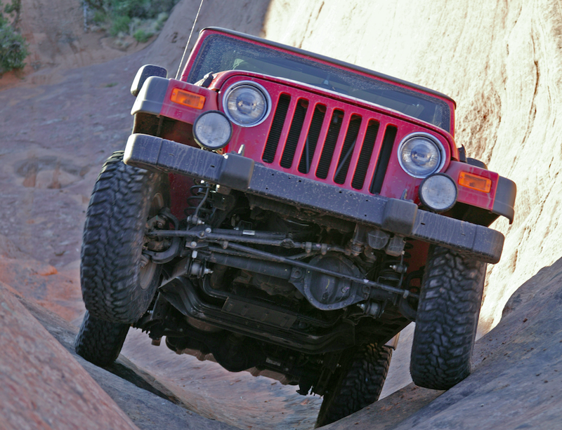 Illustration for article titled Why The 2004 To 2006 Jeep Wrangler Unlimited 'LJ' Is The Holy Grail Of Jeeps